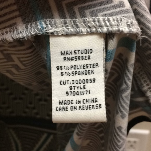 Geometric tunic - Picture 5 of 6